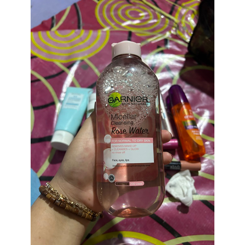 Garnier Micellar water cleansing