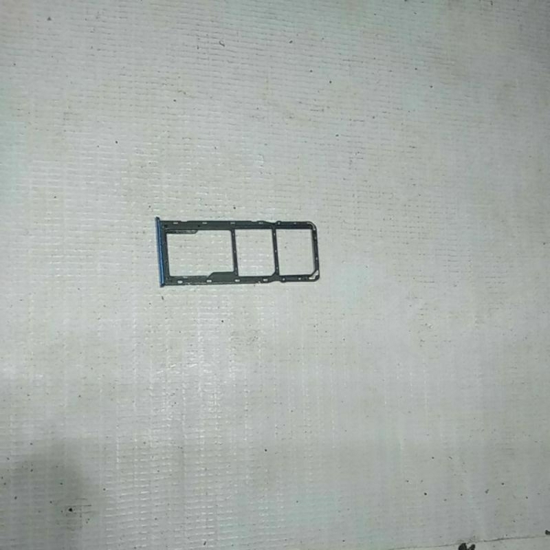 simtray bekas Realme 5