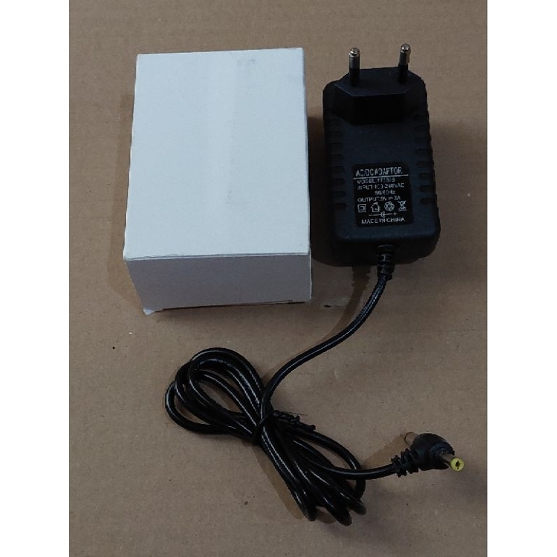 Adaptor 2 Ampere Output 9 Volt