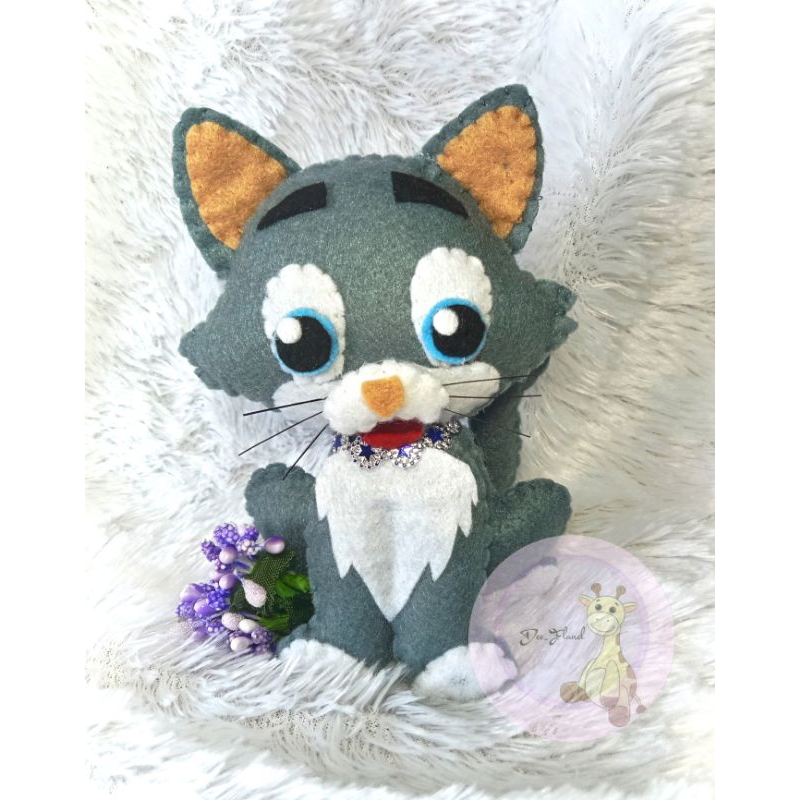 Boneka flanel Tom