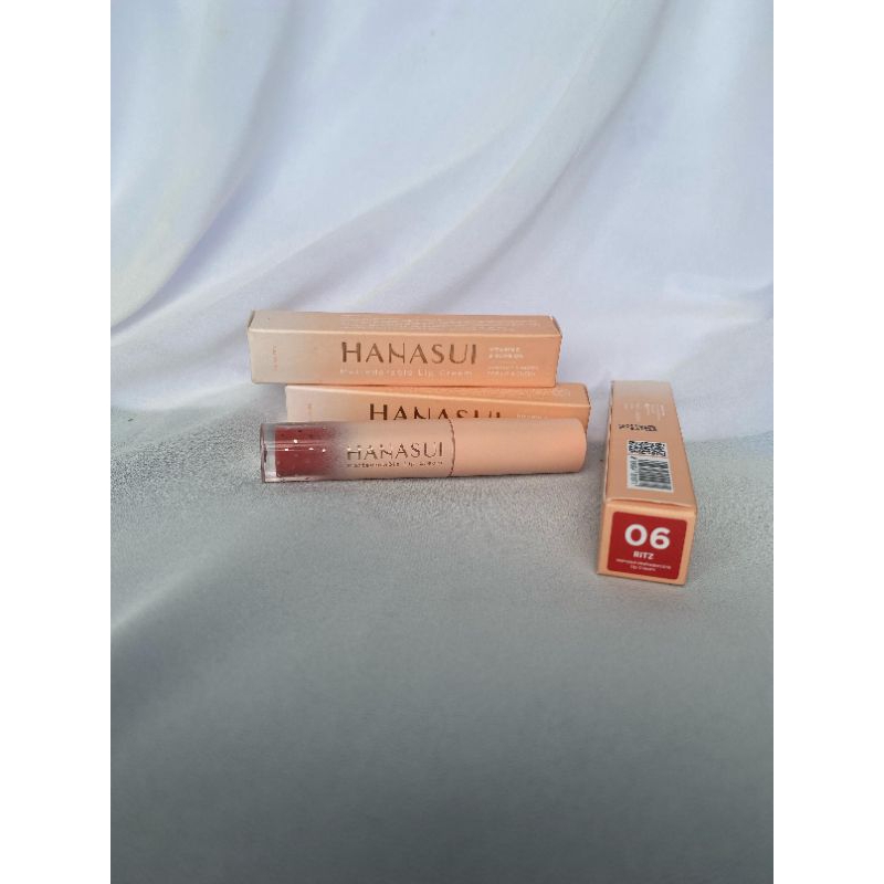 Lipe cream Hanasui