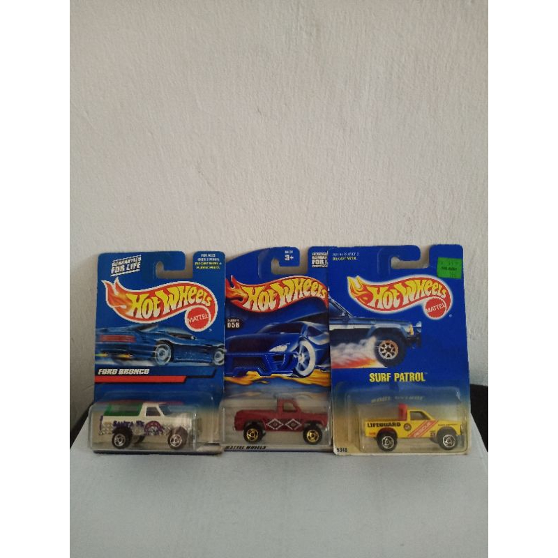 Hot Wheels Blue card 3 pcs