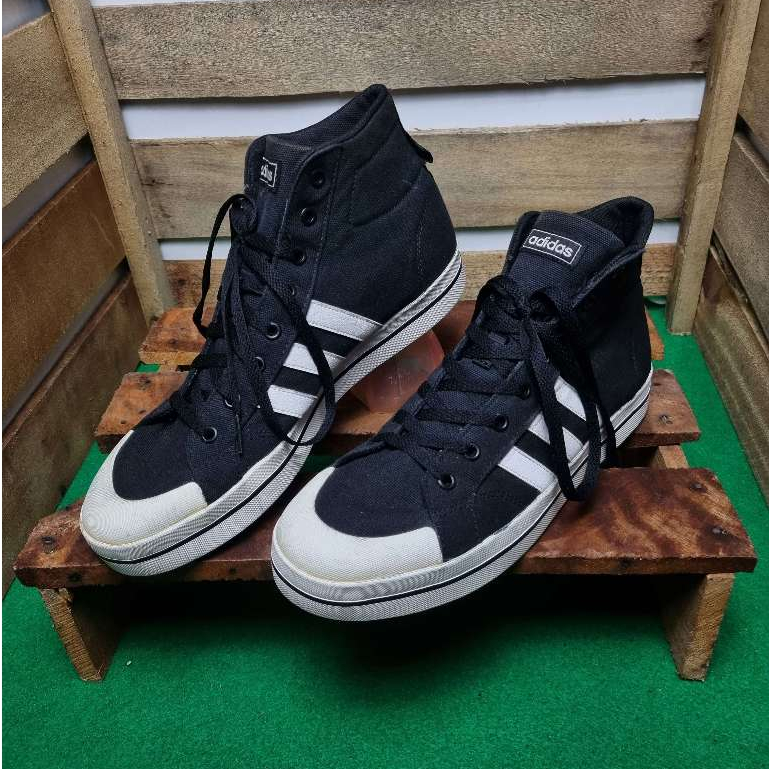 sepatu adidas Bravada High