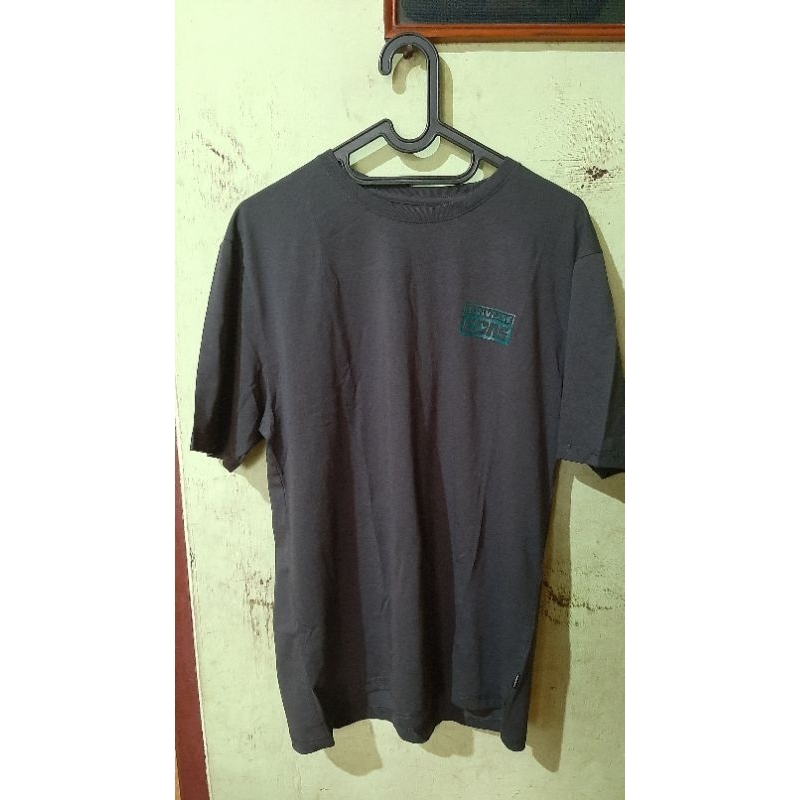 BAJU CONVERSE BLACK XL