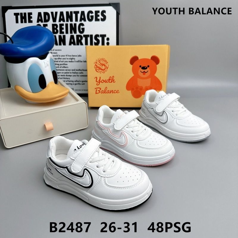 sepatu anak nike
