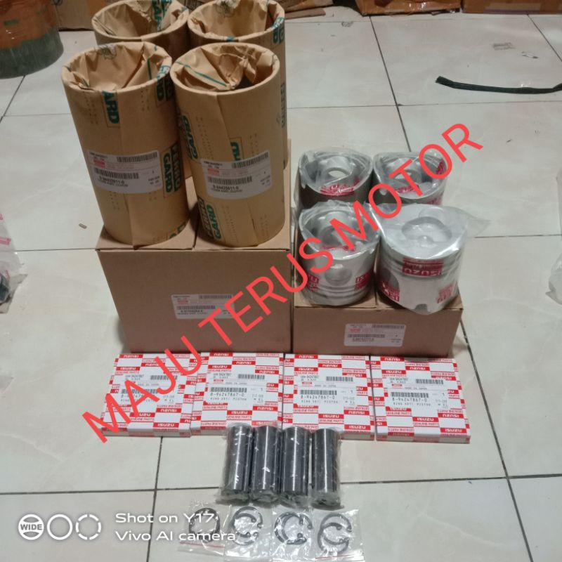 LINER KIT PISTON RING PISTON NHR55 LAMA