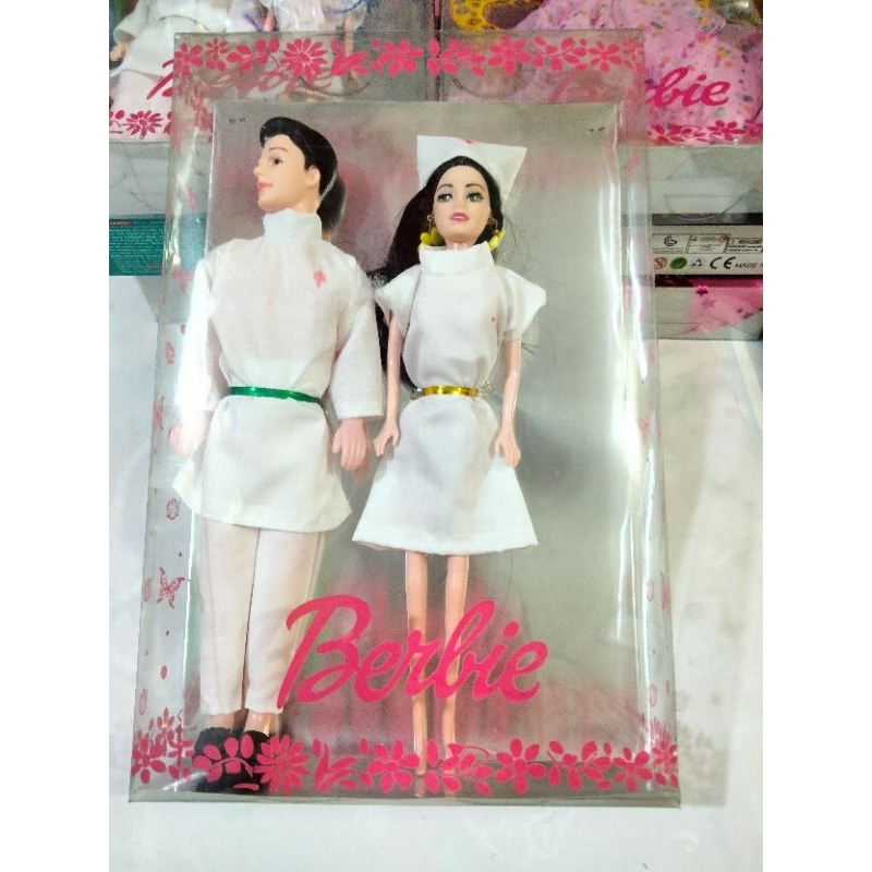 Barbie Dokter dan Suster