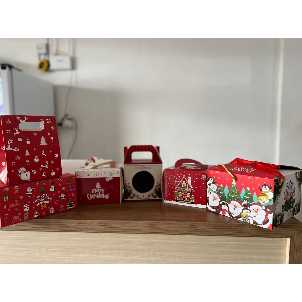 KOTAK HAMPERS NATAL
