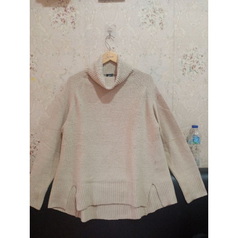 PRELOVED HM TURTLENECK TEBAL MULUS