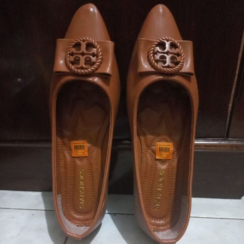 Flat Shoes Coklat
