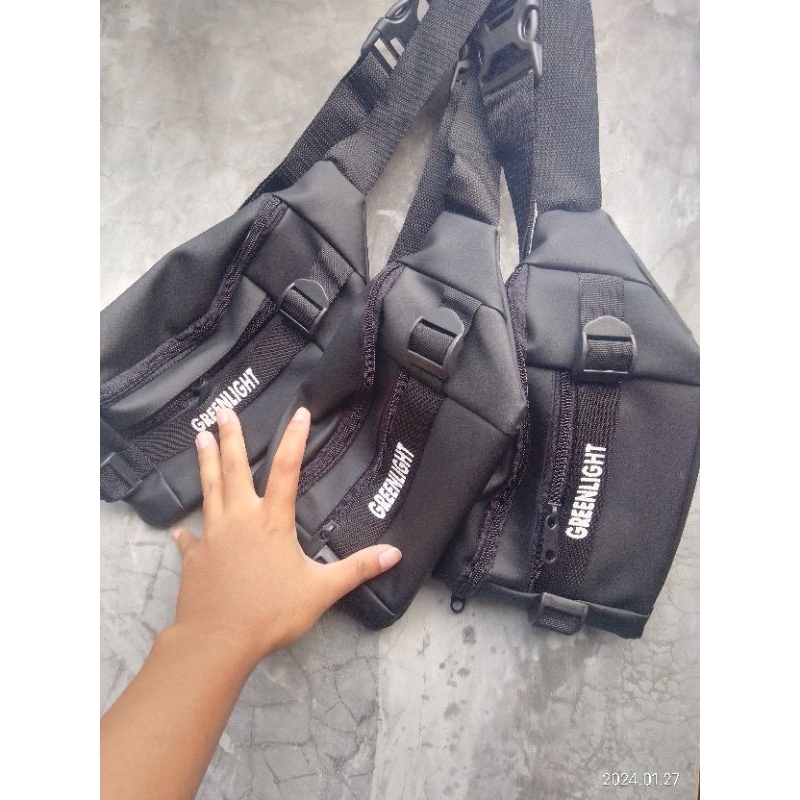 Tas slempang pria