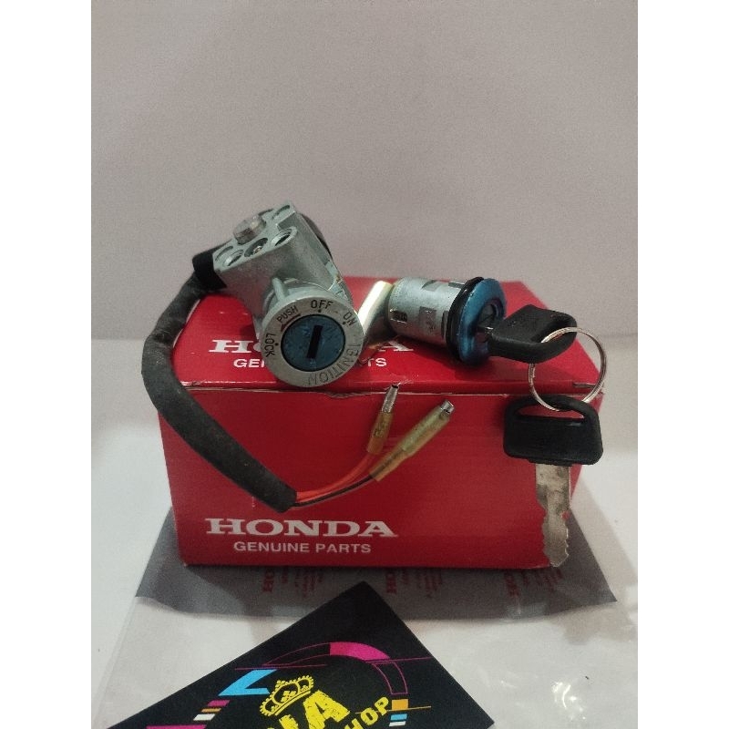 KUNCI KONTAK SET KHARISMA ASLI