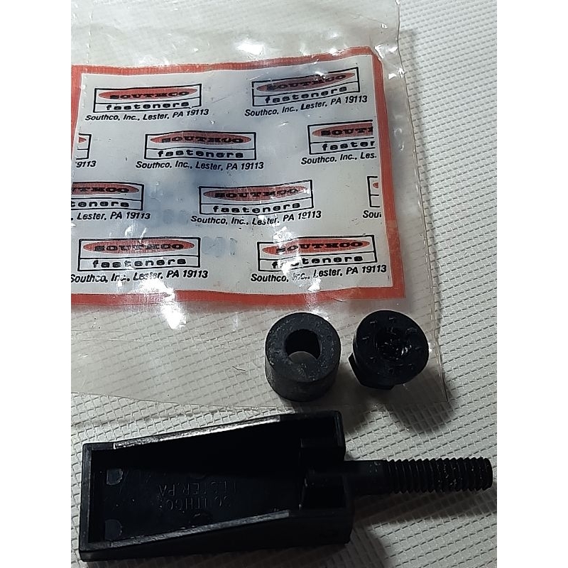 Black Nylon Handle & Nut