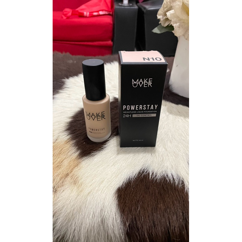 MAKE OVER POWERSTAY WEIGHTLESS LIQUID FOUNDATION