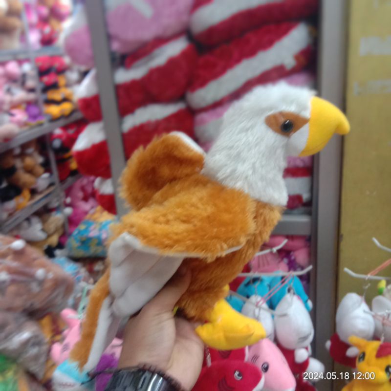 BONEKA ELANG RAJAWALI