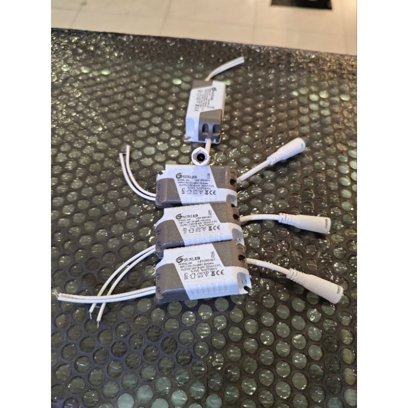 LED DRIVER LAMPU DOWNLIGHT / LAMPU LED PANEL 6W