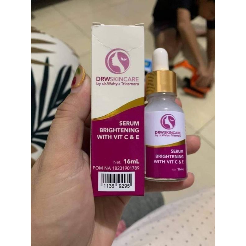 serum Brightening with Vit C & E