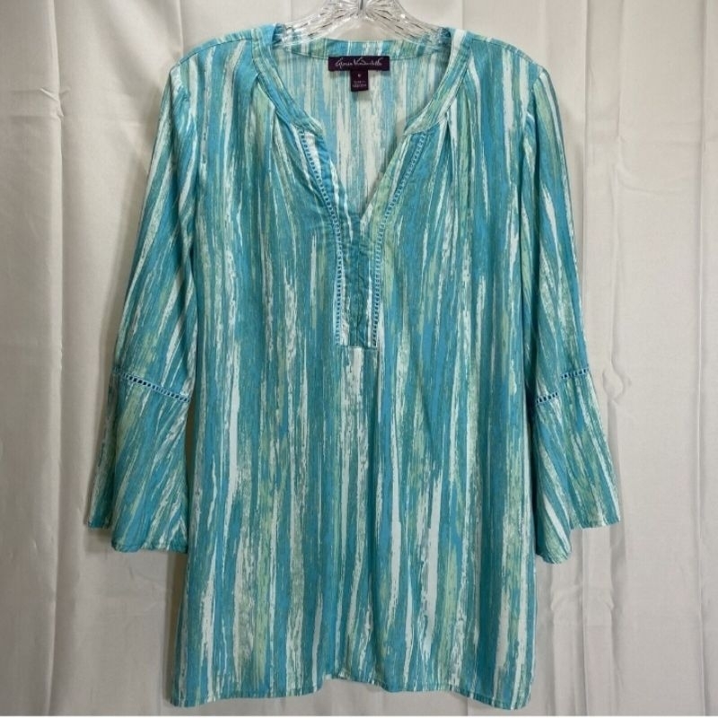 Blouse wanita