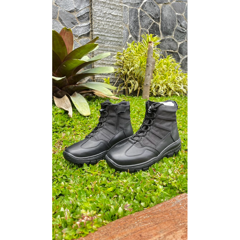 SEPATU MIDTRACX MODEL NINJA