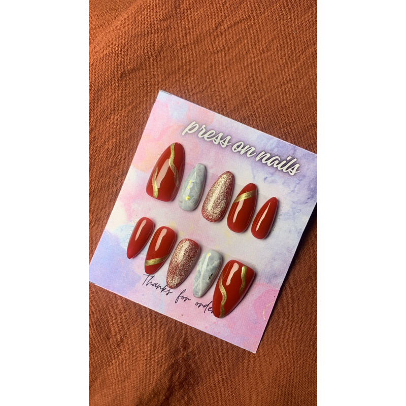 press on nails