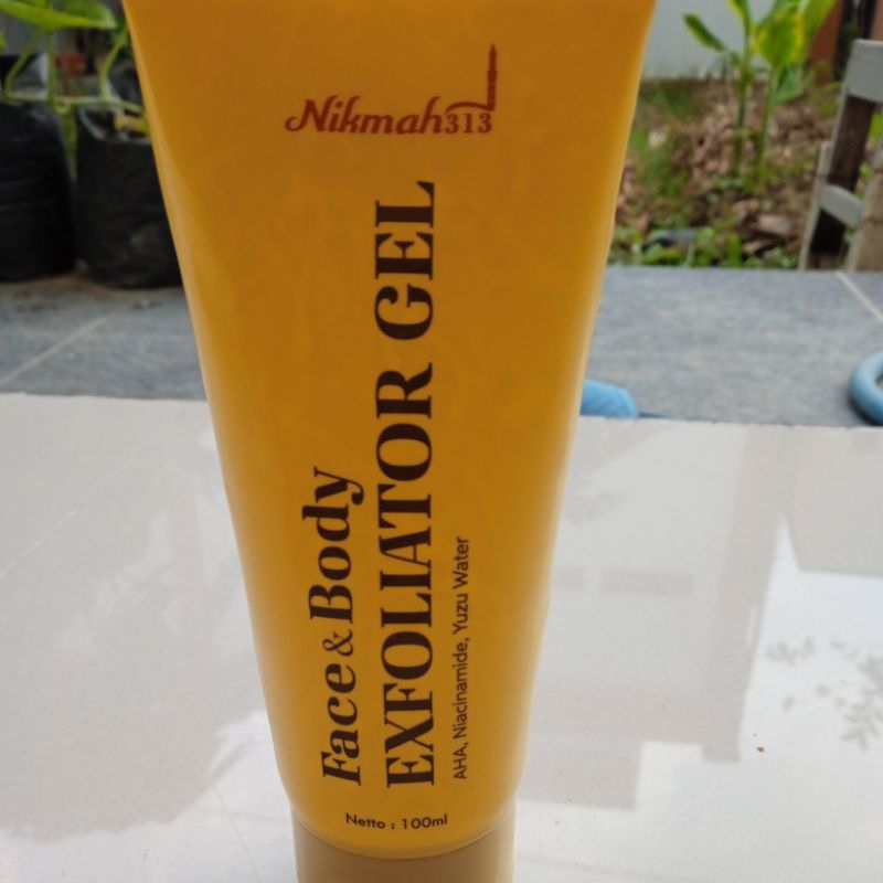 Face&Body EXFOLIATOR GEL