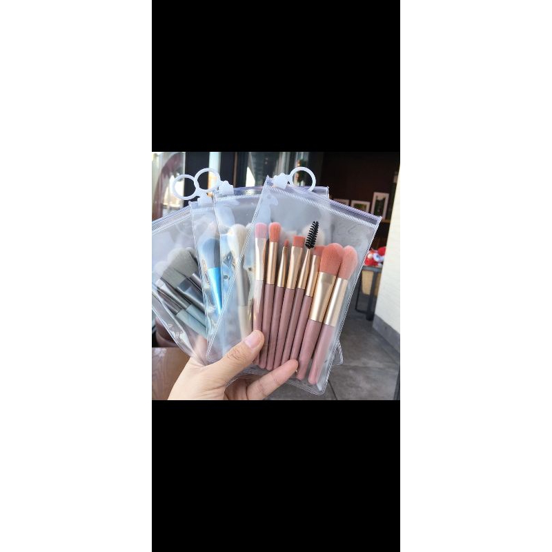 KuasmakeUp