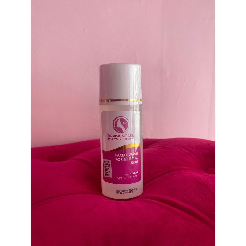 FACIAL WASH FOR NORMAL SKIN