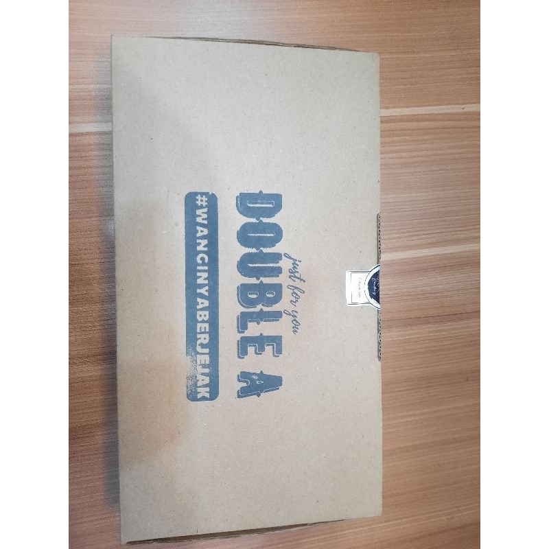 paket hampers parfume cewek