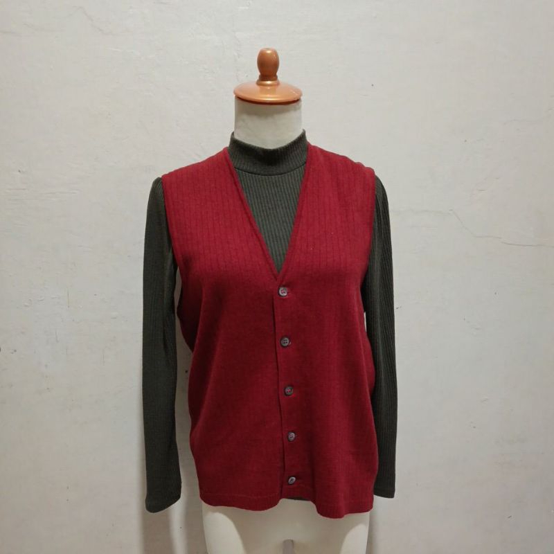 Oneset Wanita