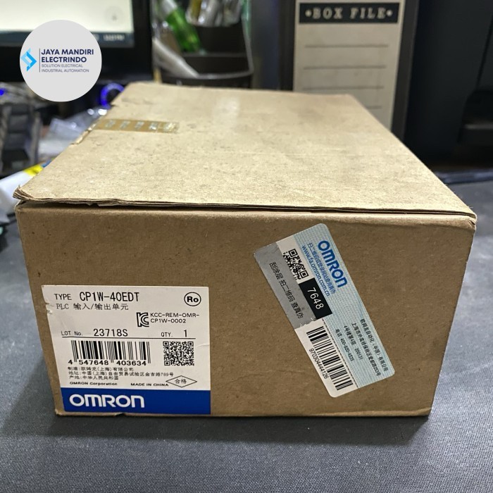 PLC OMRON CP1W-40EDT