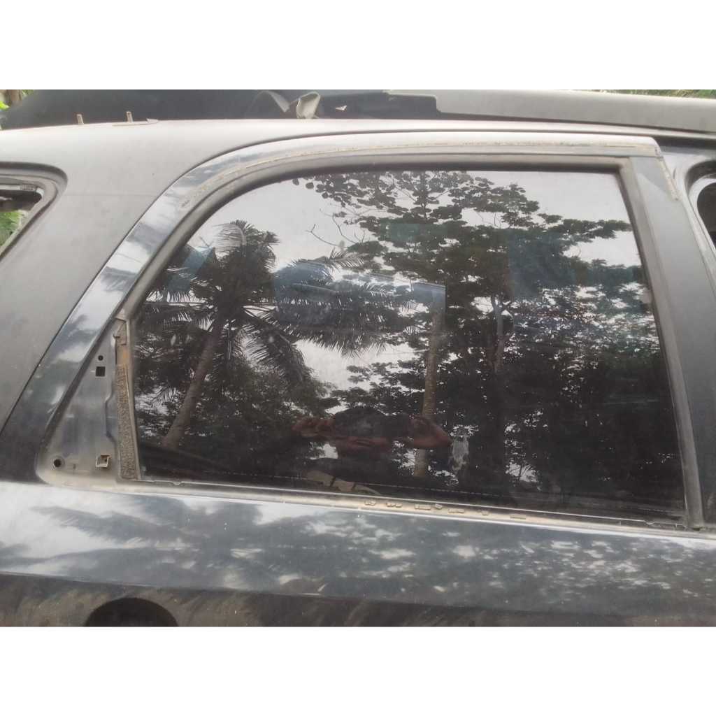 Kaca Pintu SUZUKI SX-4 2006-2012