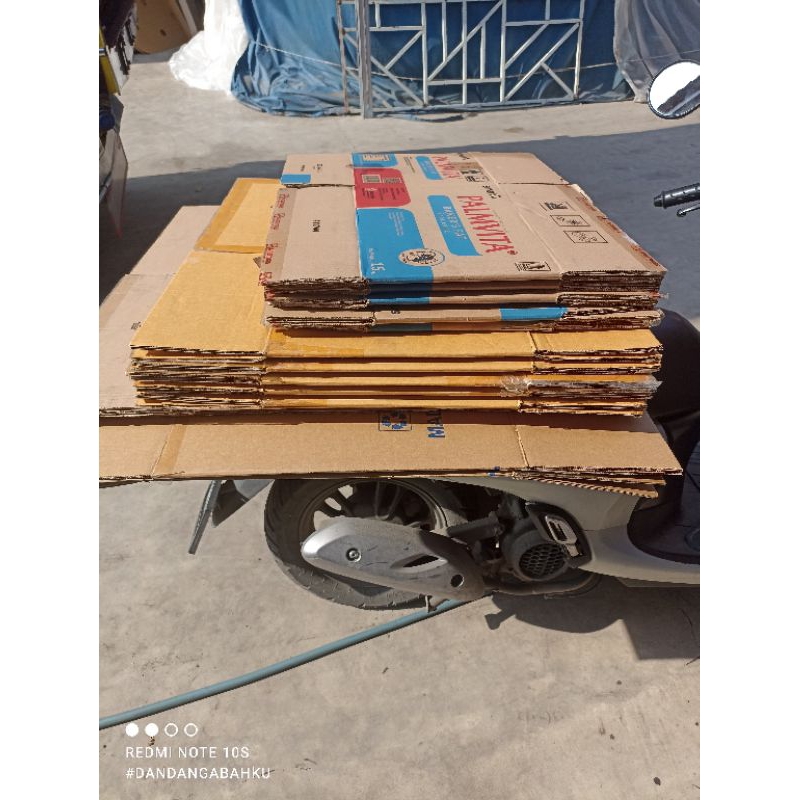 extra kardus