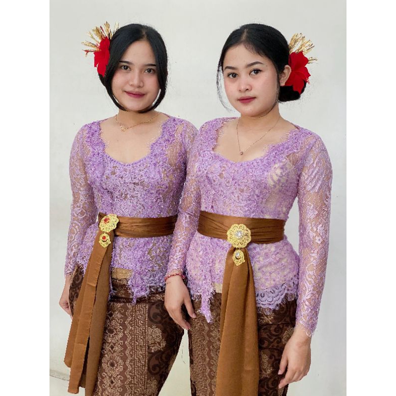 Kebaya Full Payet Depan