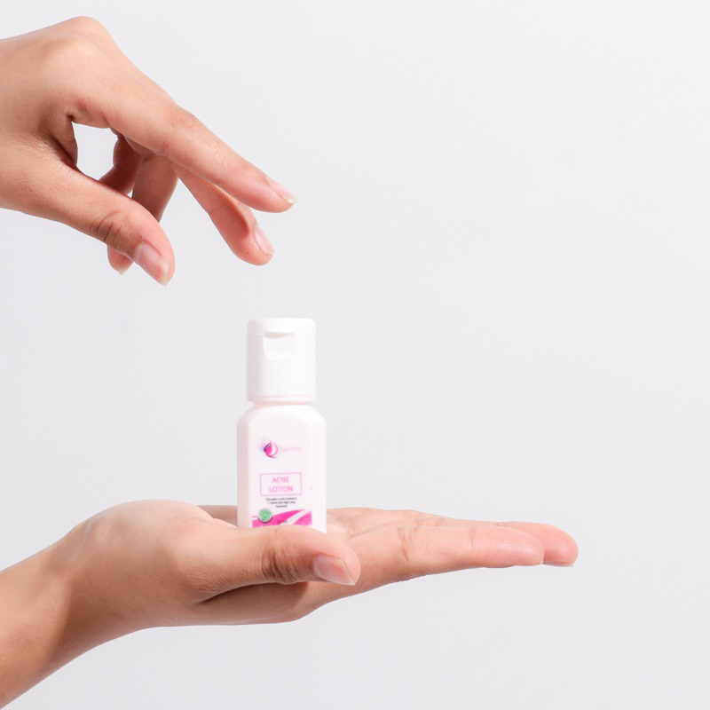 Acne Lation