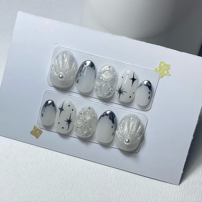 Silver mermaid - Sonnails.zip / Press on nails
