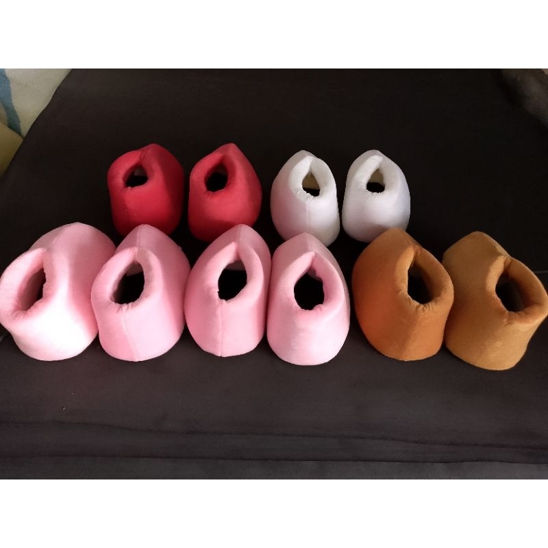sepatu badut