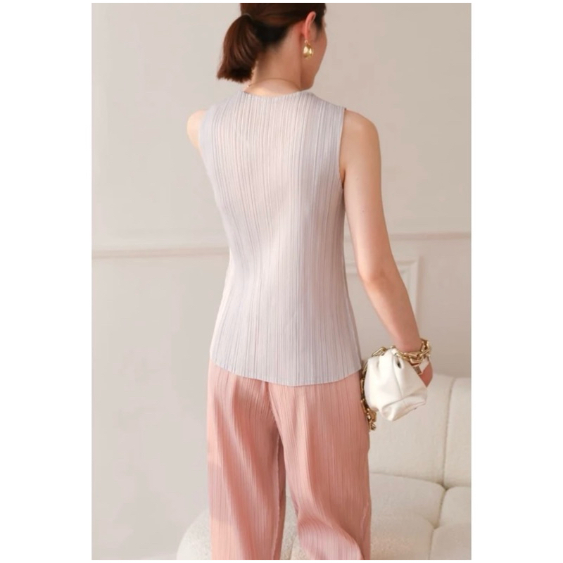 Premium Pleat Tank Top