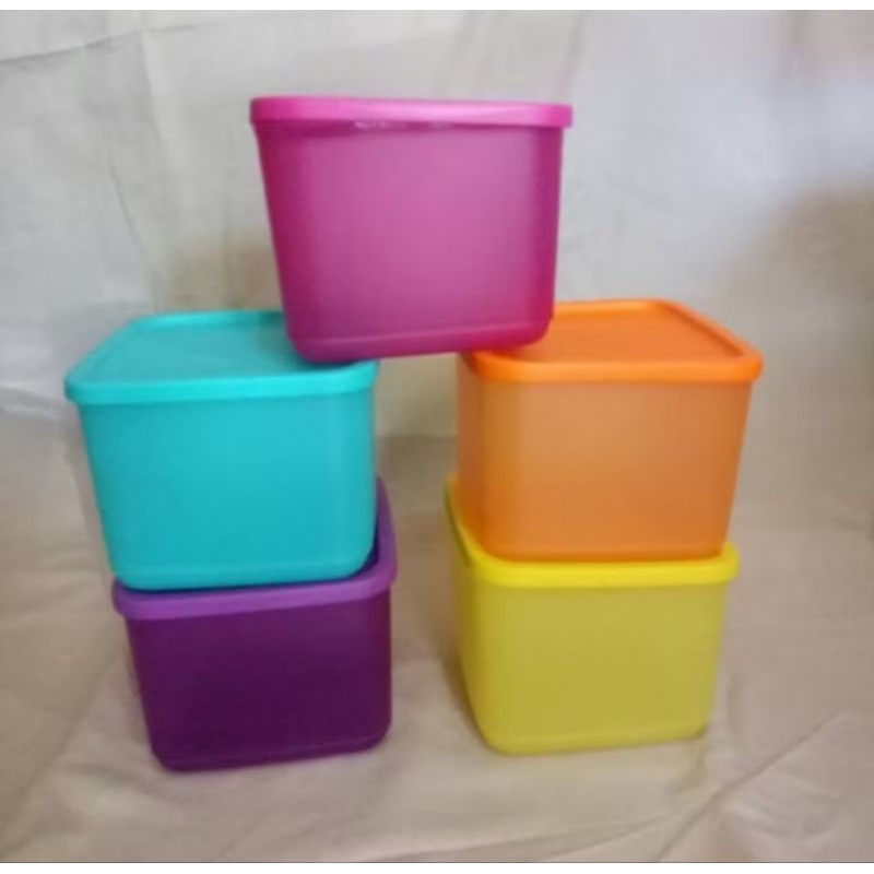 toples summer Tupperware