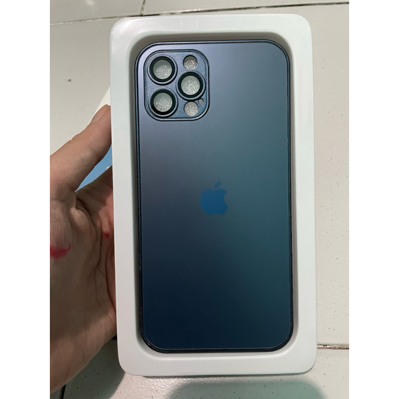 (Preloved) Casing Iphone 12 PRO - Pacific Blue