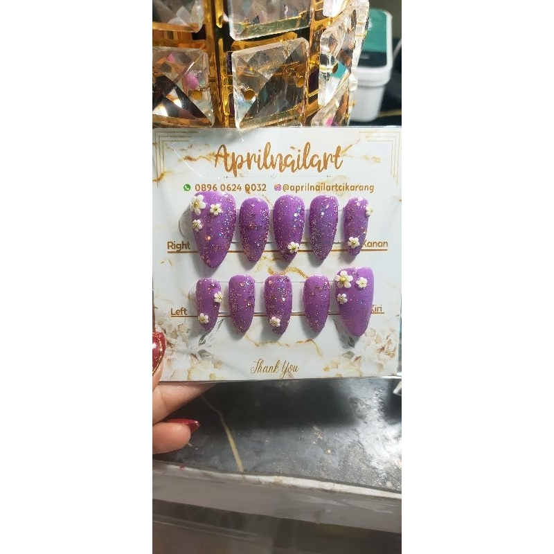 press on nails