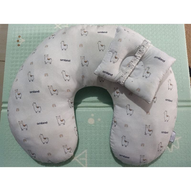 BANTAL MENYUSUI