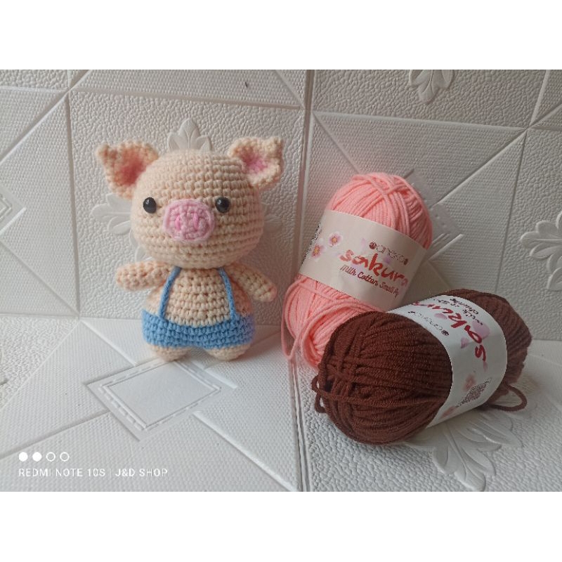 Boneka Rajut Babi