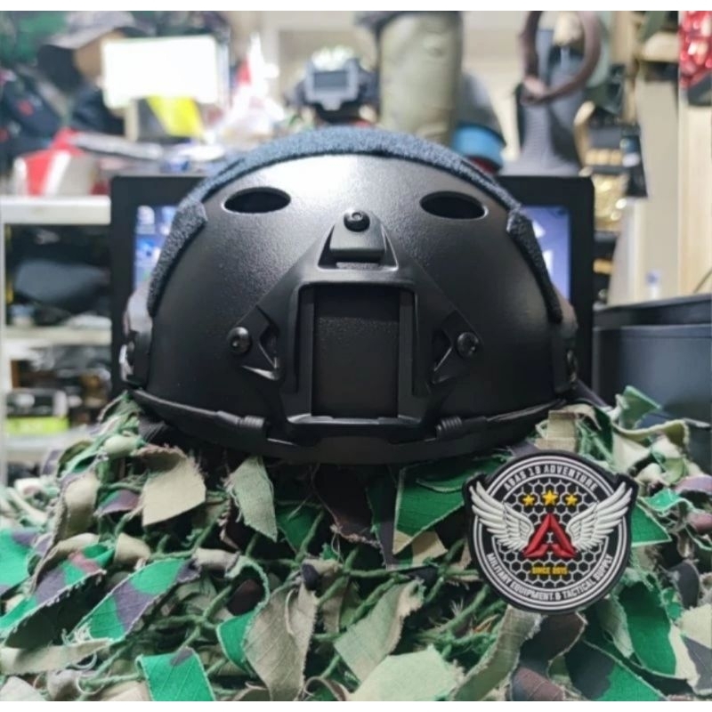 Helm Tactical Fast PJ Black Premium