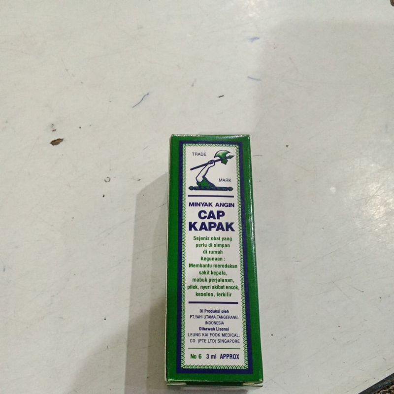 Minyak angin cap kapak