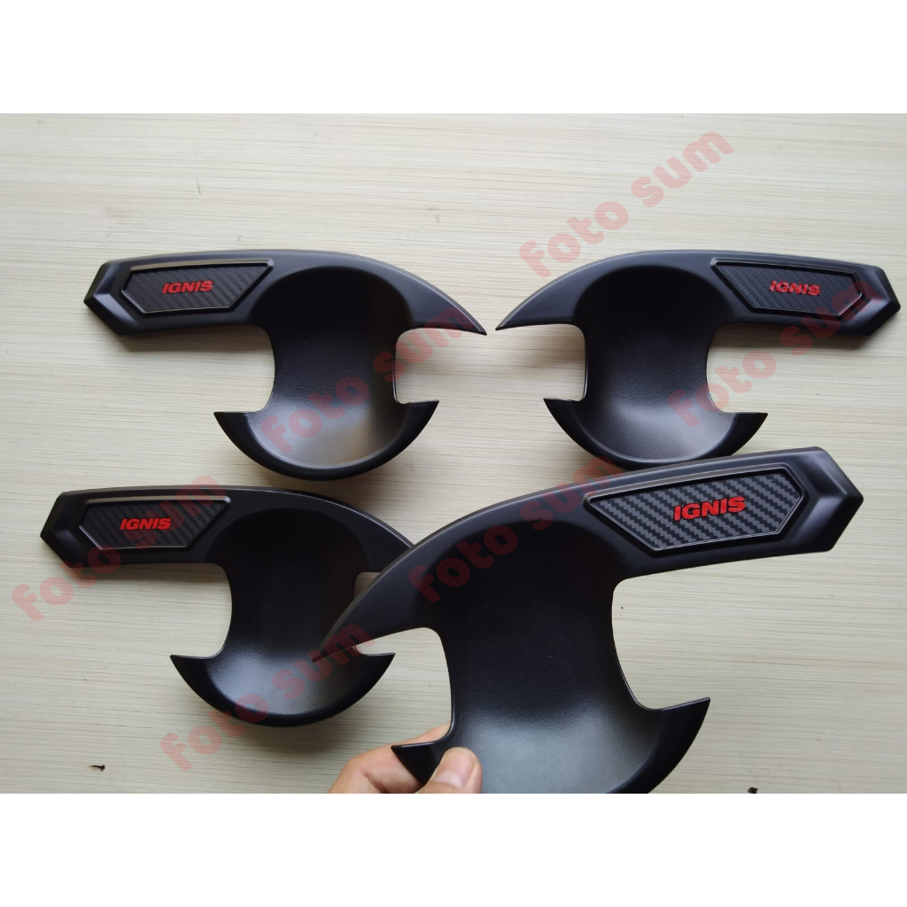outer mobil Ignis hitam model isk