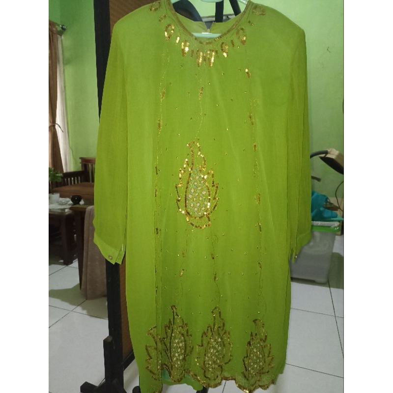 Preloved atasan tunik