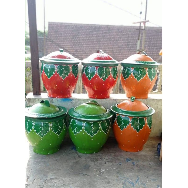 tong sampah karet
