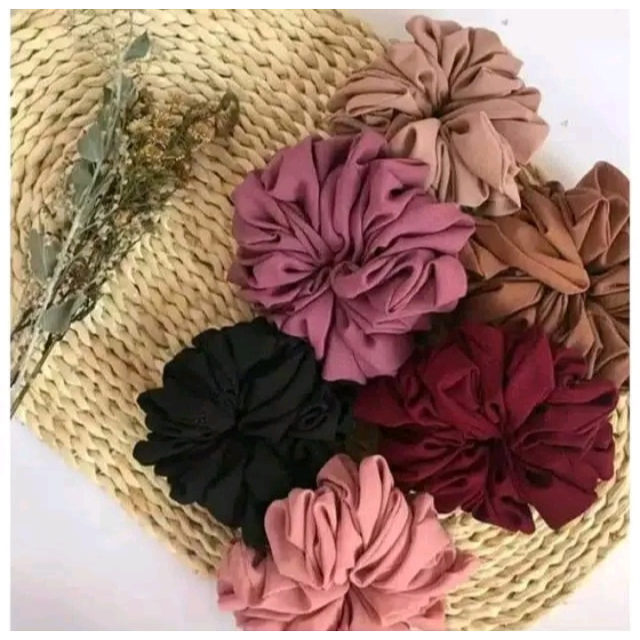 KUCIR SCRUNCHIE