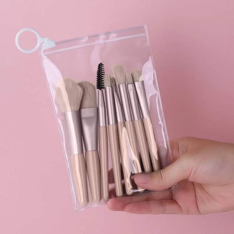 Brush make up
