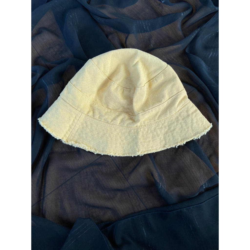 preloved yellow bucket hat